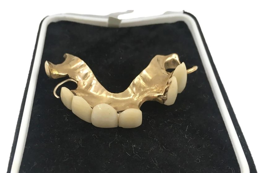 Winston Churchill’s wartime false teeth are up for sale